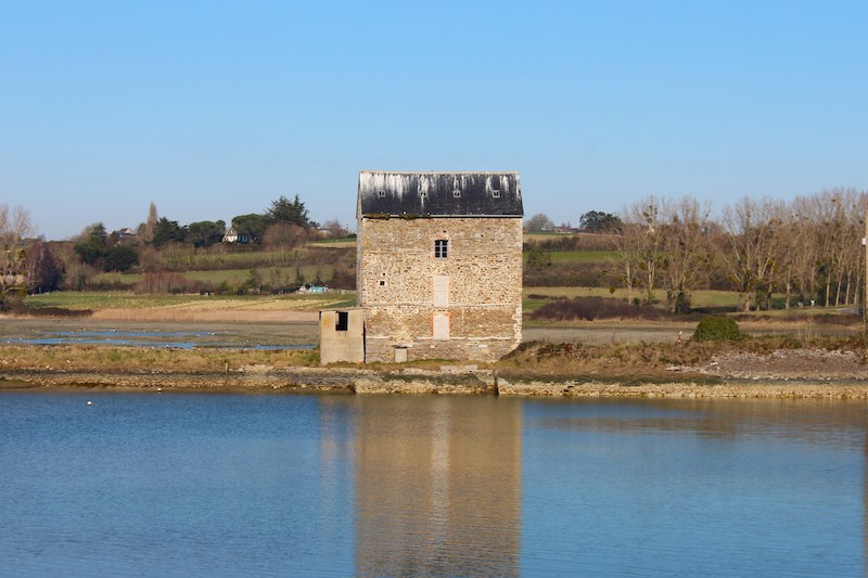 Saint Suliac Moulin de Beauchet_IMG_1141 Gerberoy Impasse Vidame
